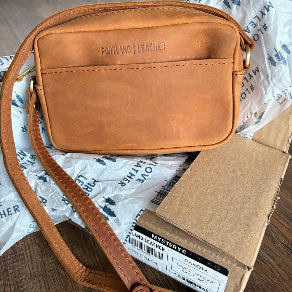 Portland Leather Goods Dakota Camera Bag
